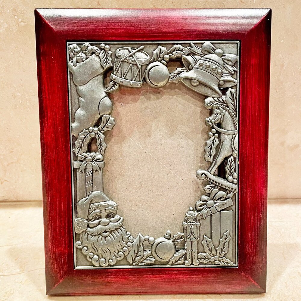 Christmas Red and Silver Vintage Christmas Photo Frame 3.5" x 5"